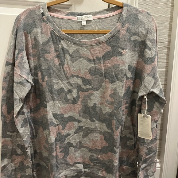 PJ Salvage camo sweatshirt - Picture 1 of 4